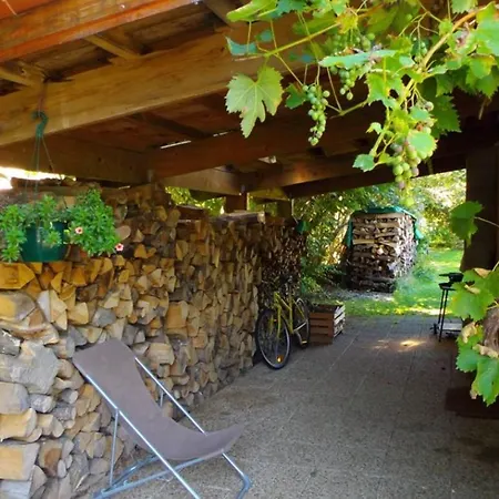 Les Noisetiers 1 Appartamento