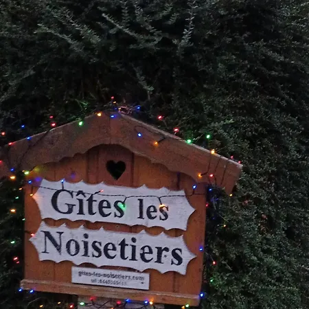 Les Noisetiers 1 Apartment Seix